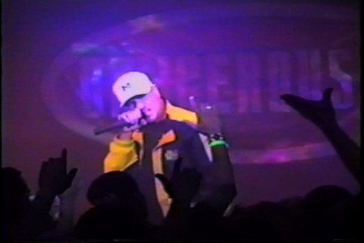posterbrain - Man On Stage - Photo___D___Caliber_Show___Live1.bmp