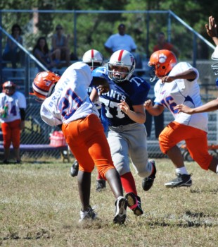 turning - American Football Uniform - DSC_0239.jpg