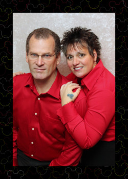 print a poster - Couple Red Shirts - PERFECT_1.jpg