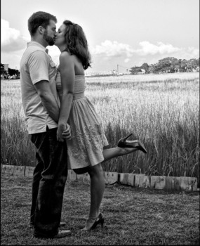 walgreens photo poster  - Man And Woman Kissing - gandk.jpg