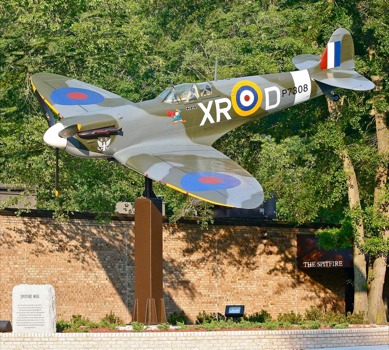 print a poster - Mounted Model Aeroplane - Spitfirefinal1edited1.pdf