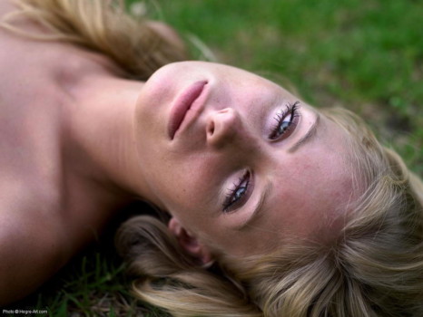 blow up photos - Face - 016_4.jpg