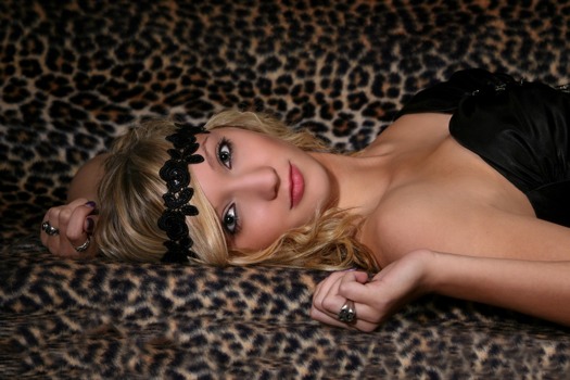 print a poster - Women's Black Strapless Top - IMG_2426_-_G_pp_-_A_-_paper.tif
