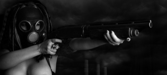 print a poster - Woman With Gun - Year_X_crop.jpg