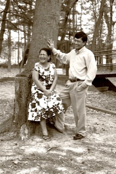poster prints from photos - Couple Talking And Laughing - easter0010.jpg