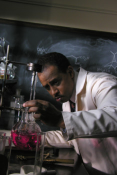 poster - Man In Science Lap - 2004_ruben_santiago_as_percy_julian_c_20.tif