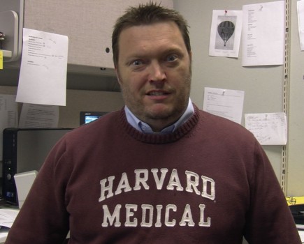 print a poster - Harvard Medical Sweatshirt - Donland.jpg