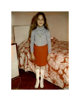 convert photo to poster - Girl White Boots By Bed - Osiason_Proscan_2.jpg