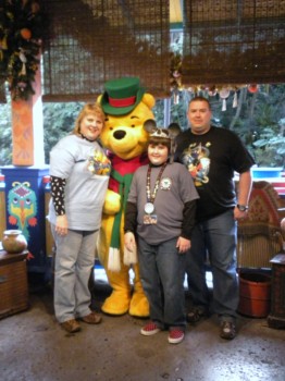 print a poster - Family With Winnie The Pooh - Disney_2009_picture_2.jpg