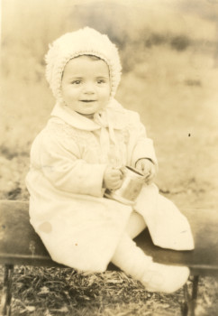 print a poster - Vintage Baby Photo - f35.tif