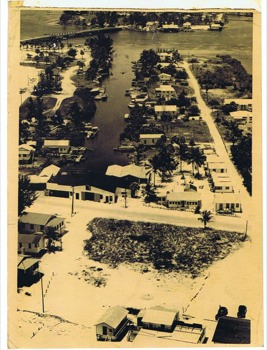 poster - Houses - historycanalshot.pdf