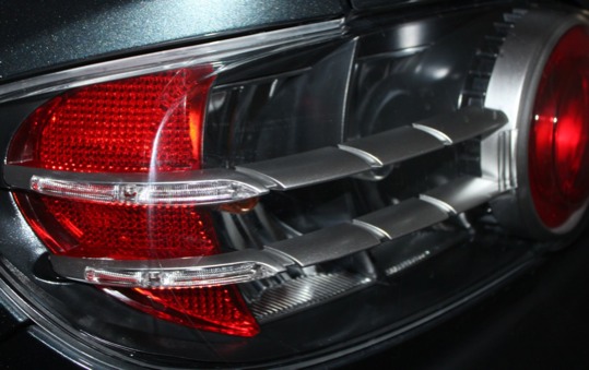 posterbrain - Car Tail Light Bulb - IMG5884JPG.jpg