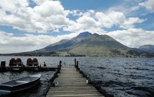print a poster - Wooden Boardwalk - Lago_San_Pablo_correct.jpg