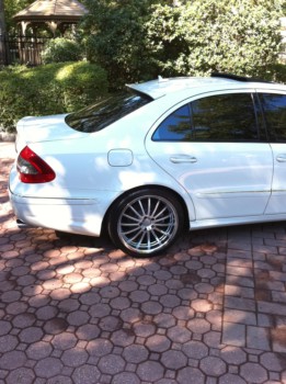 print a poster - White Car - CAR.jpg