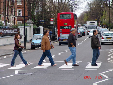 photo posters - People Crossing Street - DSC02512.jpg