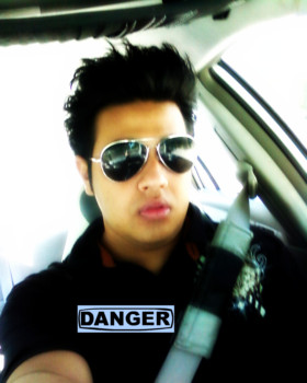 posterbrain - Sunglasses - danger.jpg