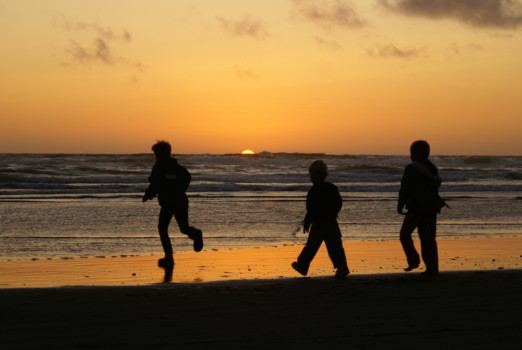 print a poster - Kids Playing Sunset Beach - DSC03575.jpg