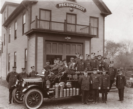print a poster - Photograph - 16a_Engine_1_a_Mills_Sta.jpg