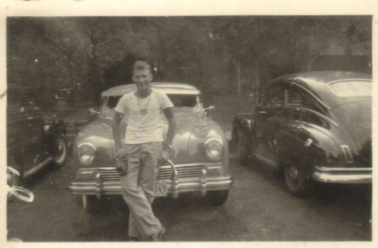 poster brain - Vintage Cars - Frank_at_Lake_Agustine_1948.jpg