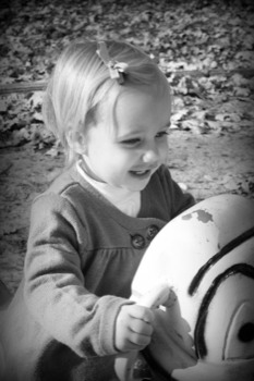 enlarge photos -  - clara.jpg