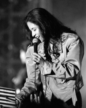 print a poster - Female Singer With Microphone - 1SDD.jpg