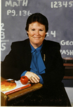 Poster photos - Woman Teacher In Classroom - Carol_T.jpg