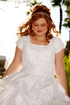 24x30 - Wedding Dress - IMG_0044.jpg