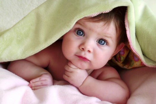 print a poster - The New Baby Answer Book: From Birth to Kindergarten Answers to the Top 150 Questions about Raising a Young Child - babyfinal0001200dpi.tif