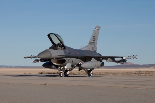 make - Jet Fighter Landing Airstrip - F160383.jpg