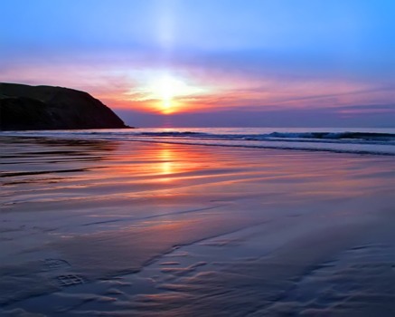 laminate - Sunset Over The Ocean - BeachSunsetStBees.jpg