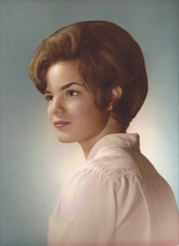 posters from pictures - Face - momseniorpiccropped.jpg