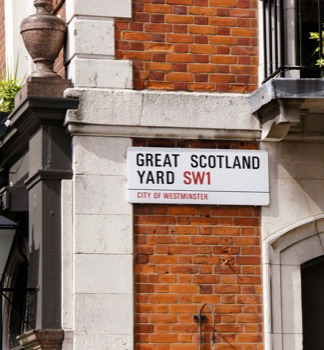 posterbrain - Great Scotland Yard sw1 - DSC024972JPG.jpg