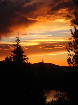 turn - Trees Sky Sunset Mountains - DSC01453JPG.jpg