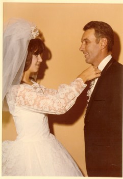 {keyword:nil} - White Wedding Gown - 40th_anniversary_1_2.jpg