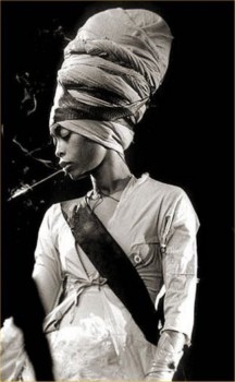 customize - Woman With Head Wrap - Erykah_Badu.jpg