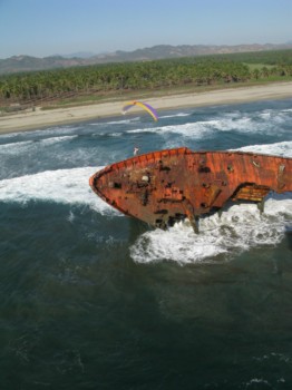 pics - Boat Ocean Beach - IMG_5613.jpg