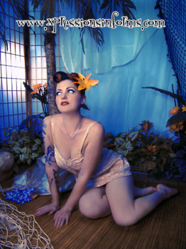  posters custom - Tropic Poster - final_tiki_grl_1.jpg