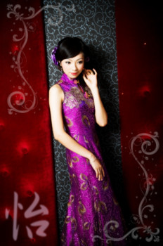 print a poster - Woman Pink Dress - For_Poster.jpg