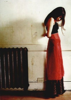 POSTER BRAIN - Womens Black And Red Dress - m1e6z6bps4yn6zp1.jpg