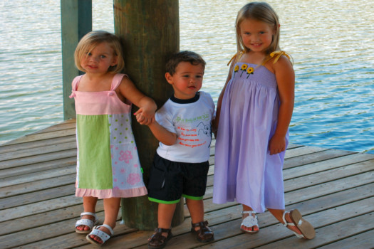 print a poster - Children's Clothings - Cover_2.jpg