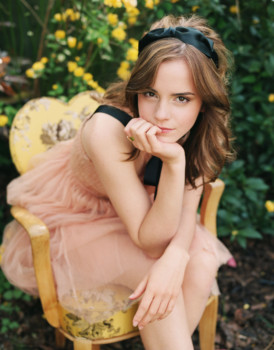 make - Ladies Pink Dress - emma_watson3.jpg