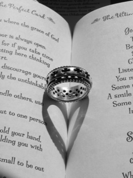 print a poster - Ring Heartshape Shadow Book - DSCF0549JPG.jpg