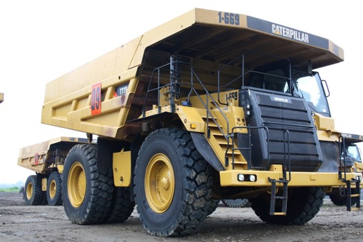 print a poster - Tractor Yellow Tires - a10.jpg
