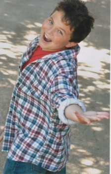 print a poster - Happy Boy Posing - Poster_Brain_002.jpg