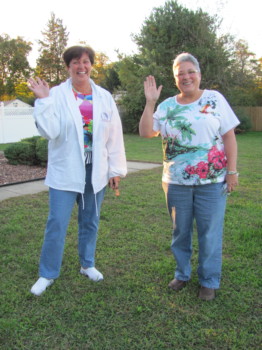poster brain - Women Waving In Yard - IMG_0487_1.jpg