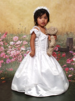 {KEYWORD} - Girl In White Dress - s42802ca126393_3.jpg
