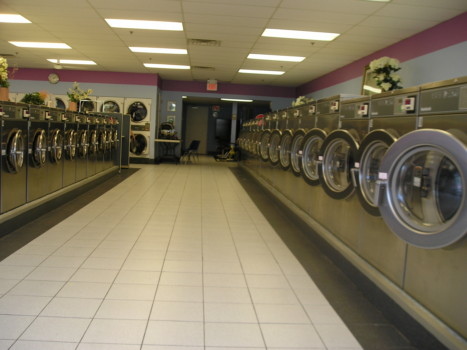 enlarge - Laundromat - washers_aug_2010_014_1.jpg