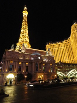 digitAL - Eiffel Tower - DSC00236.JPG.jpg