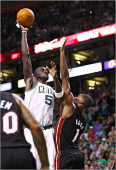posterbrain - Basketball Game - garrnet.jpg