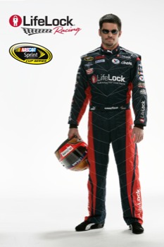 kinkos - Lifelock Wear - lifelock.tif